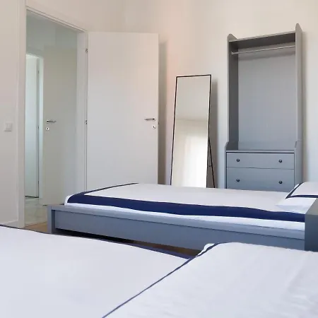 Accogliente Trilocale A Brescia