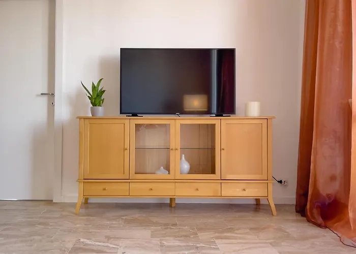 Accogliente Trilocale A Brescia