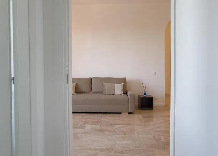 Apartment Accogliente Trilocale A *