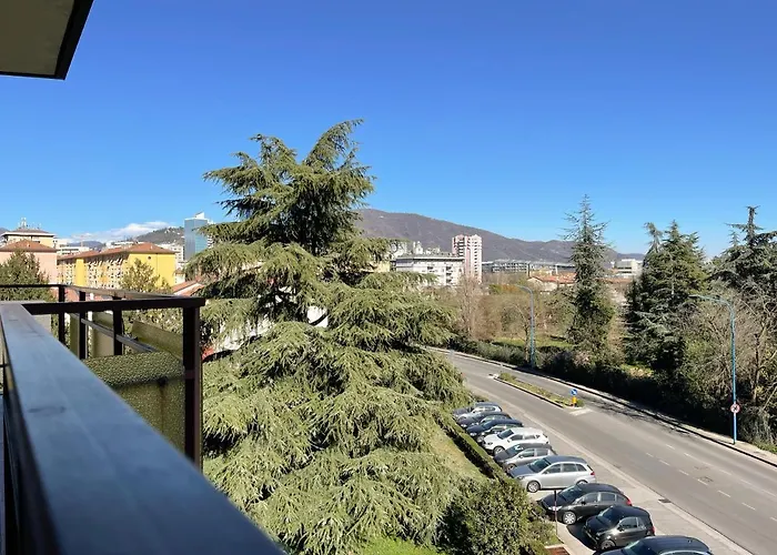 Accogliente Trilocale A Apartment Brescia