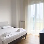 Διαμέρισμα Accogliente Trilocale A Μπρέσια