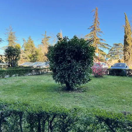 Accogliente Trilocale A Daire Brescia